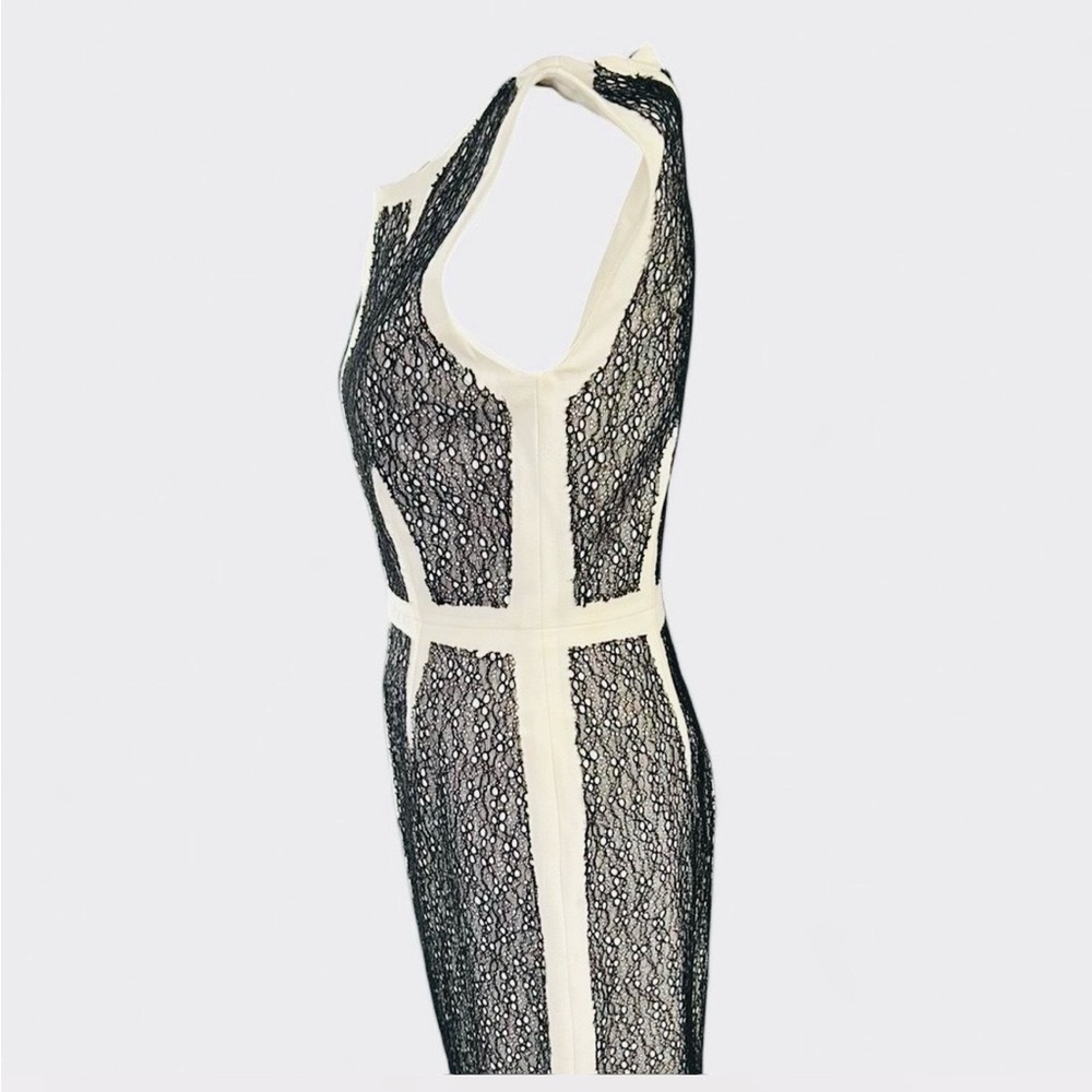 BCBGMAXAZRIA Black Cream Lace Panel Sheath Dress Size 6 Sleeveless Bodycon - Picture 3 of 7